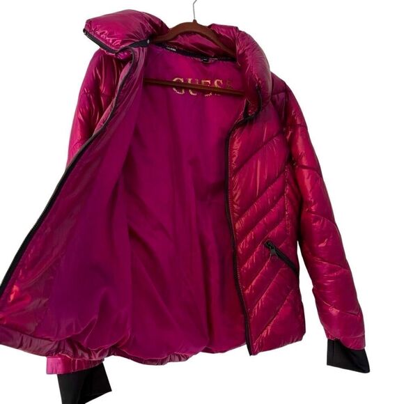 Guess quilted puffer jacket M magenta black trim high cozy neck - Picture 6 of 11